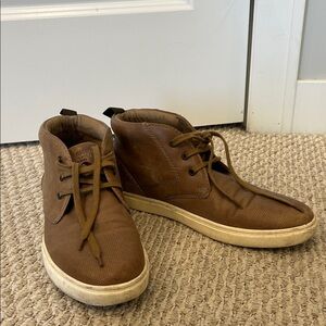 Steve Madden Brown Chukka Boots